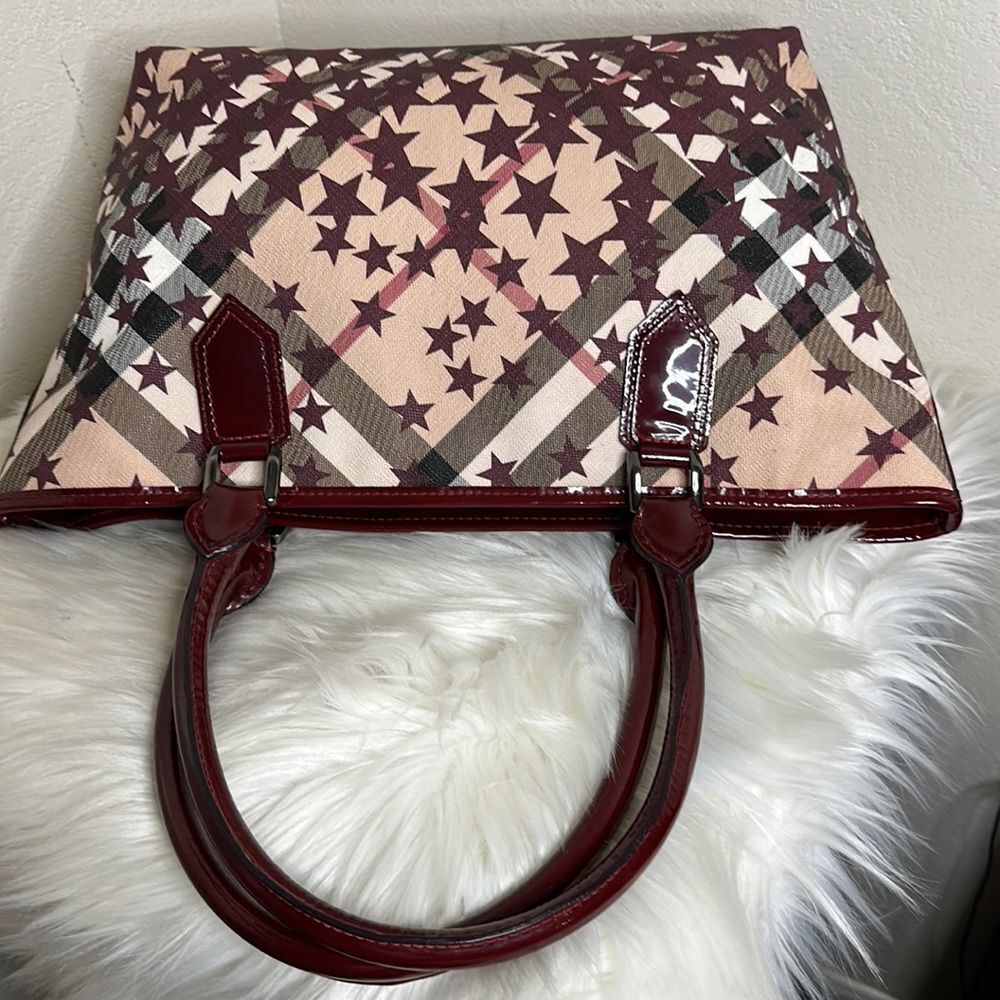 💯Authentic Burberry Tote Handbag🍀 - Picture 10 of 15